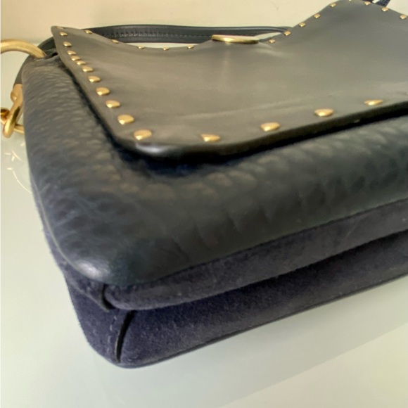 💕 Coach Dreamer Shoulder Bag with Rivets 💕 - Picture 9 of 14